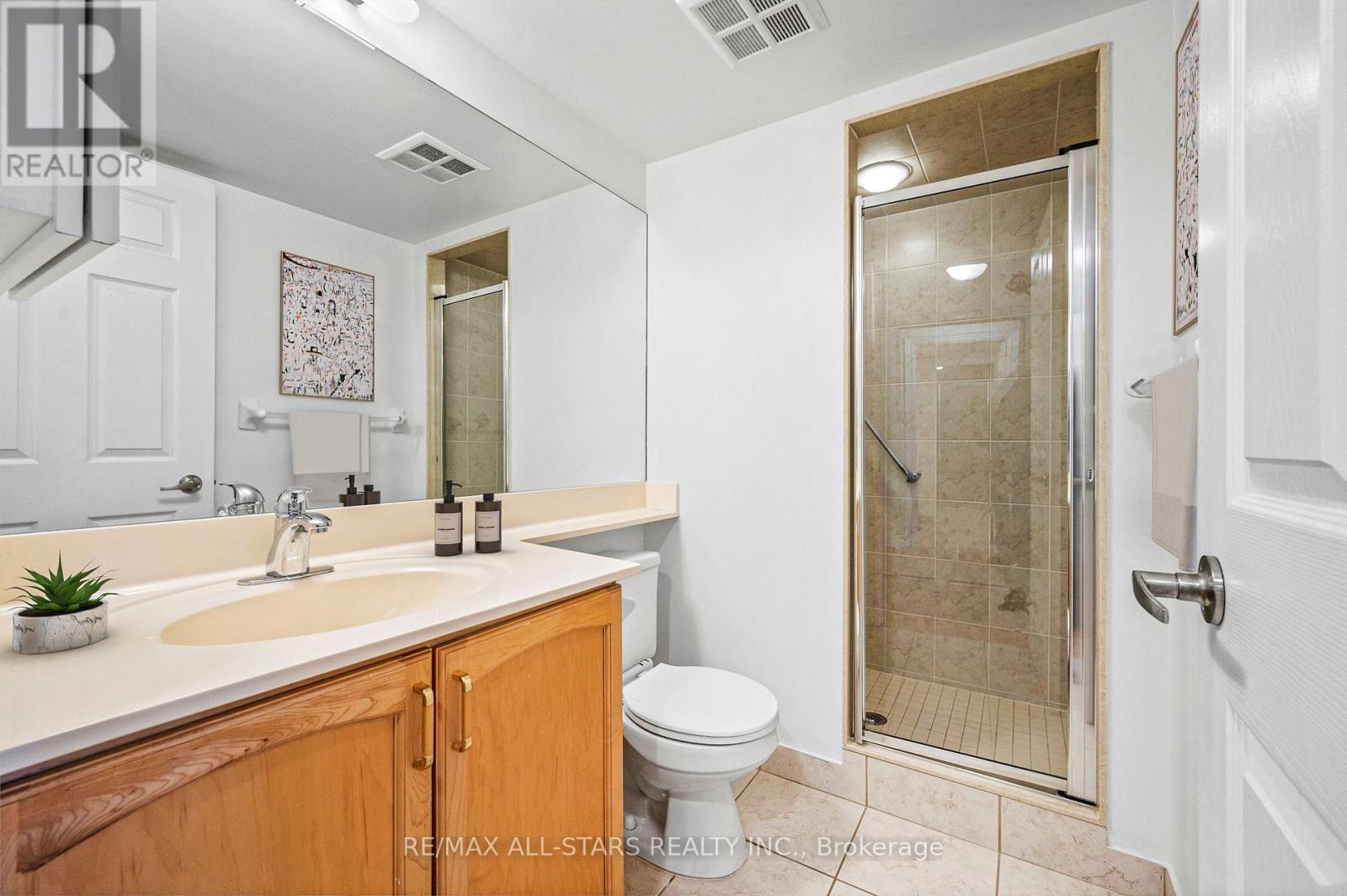 536 - 33 Cox Boulevard, Markham, Ontario  L3R 8A6 - Photo 13 - N12526384