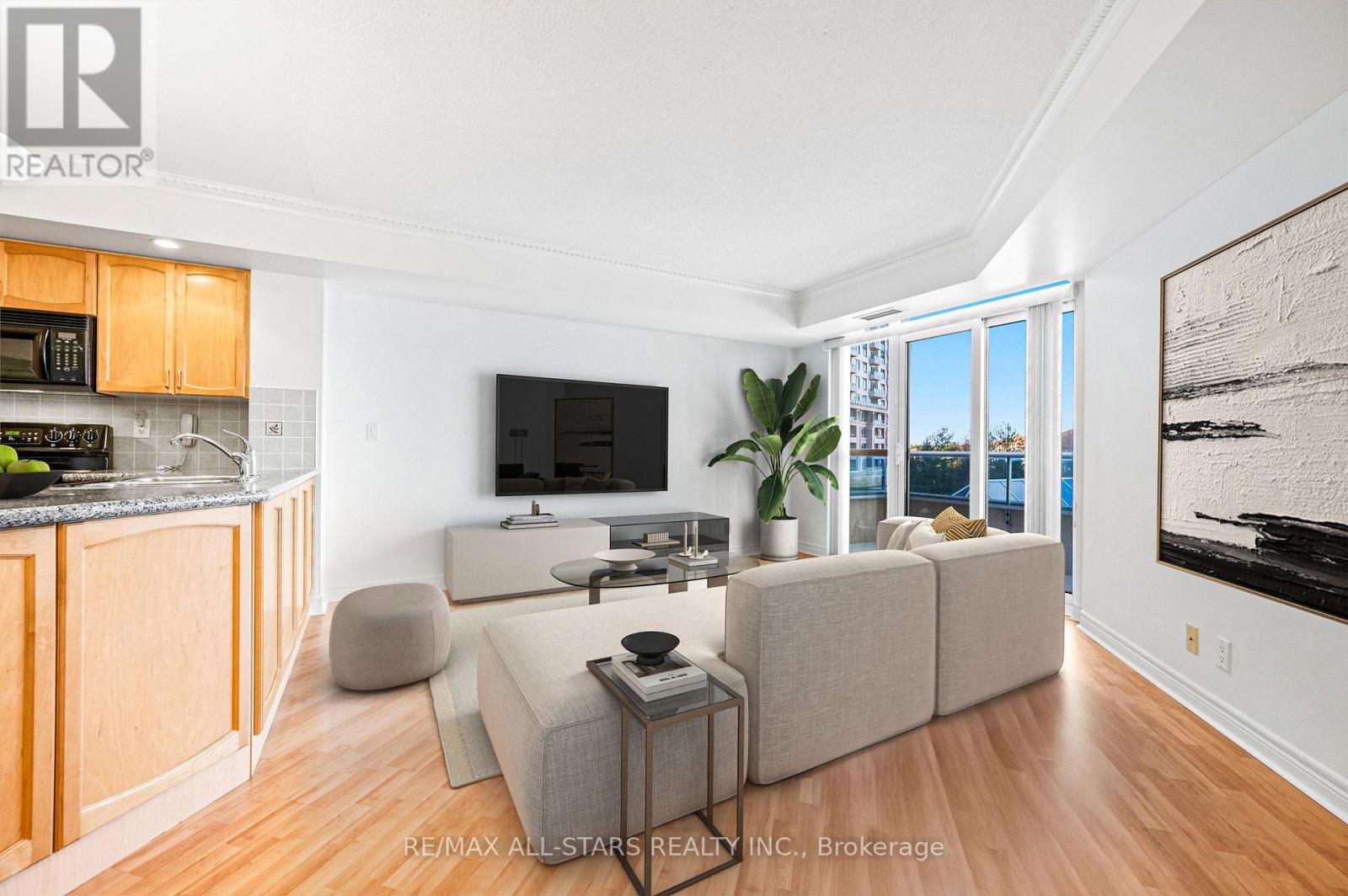 536 - 33 Cox Boulevard, Markham, Ontario  L3R 8A6 - Photo 3 - N12526384