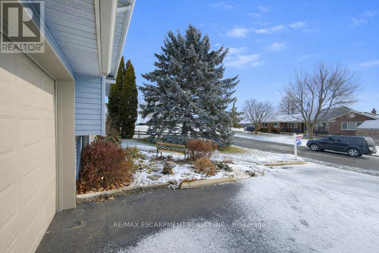 18 Ross Street, Norfolk, Ontario  N0E 1Y0 - Photo 14 - X12630382