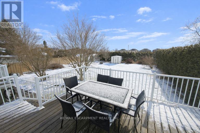 18 Ross Street, Norfolk, Ontario  N0E 1Y0 - Photo 10 - X12630382