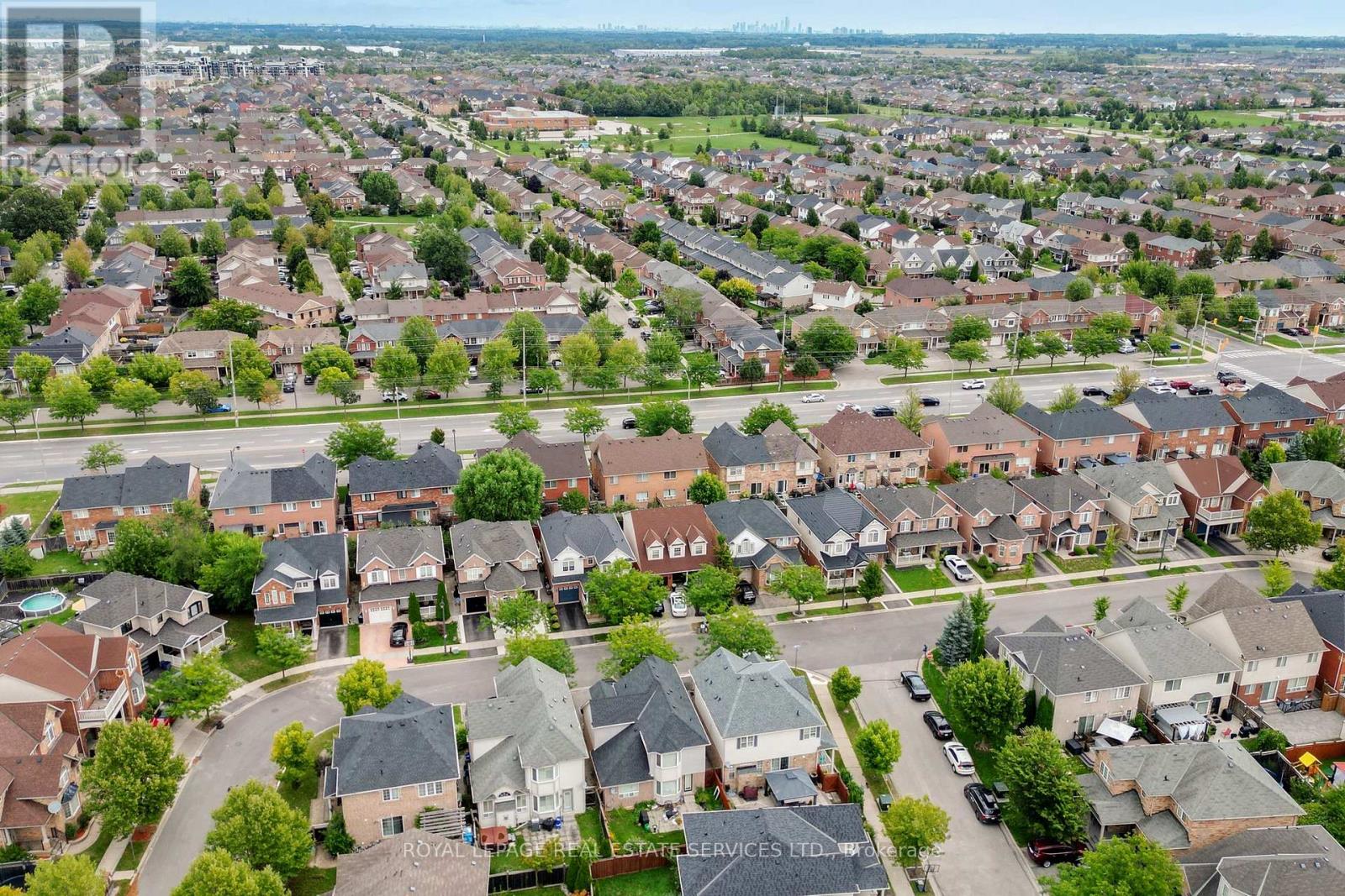 659 Hood Terrace, Milton, Ontario  L9T 0H1 - Photo 47 - W12652096