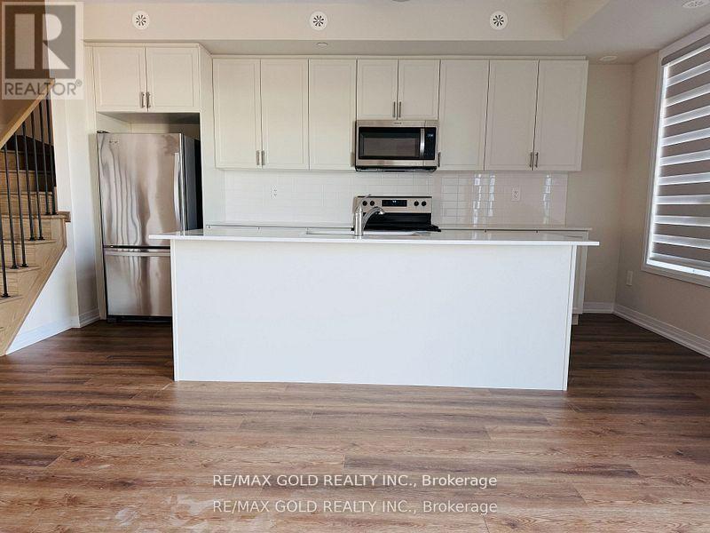 115 - 1573 Rose Way, Milton, Ontario  L9T 7E7 - Photo 4 - W12652114