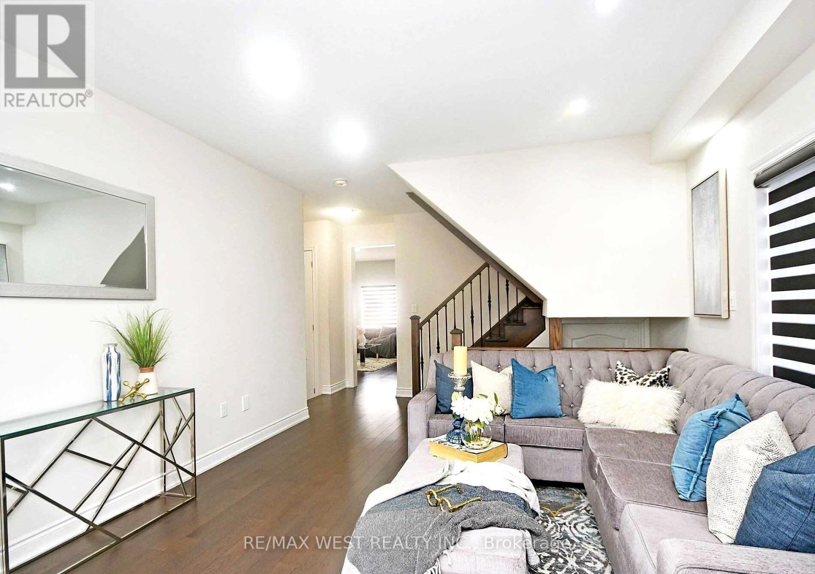 2nd+main - 25 Faders Drive, Brampton, Ontario  L7A 4Y2 - Photo 5 - W12652154