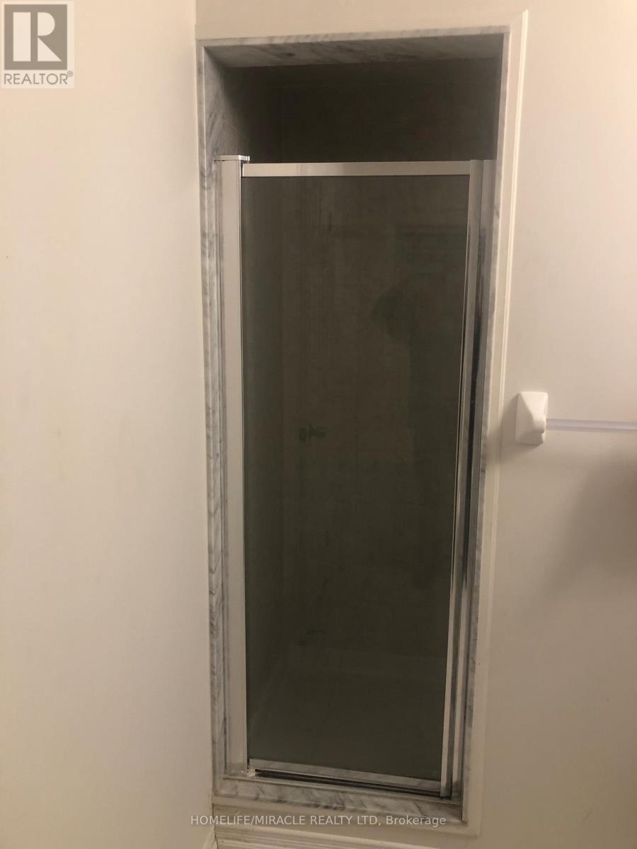 12 Butcher Crescent, Brantford, Ontario  N3T 0P2 - Photo 6 - X12652112