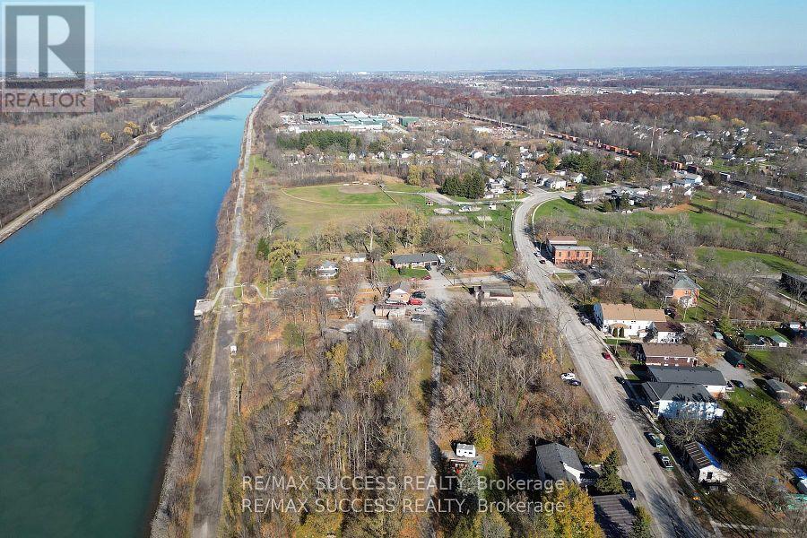 32 & 34 River Street, Thorold, Ontario  L0S 1K0 - Photo 4 - X12652124