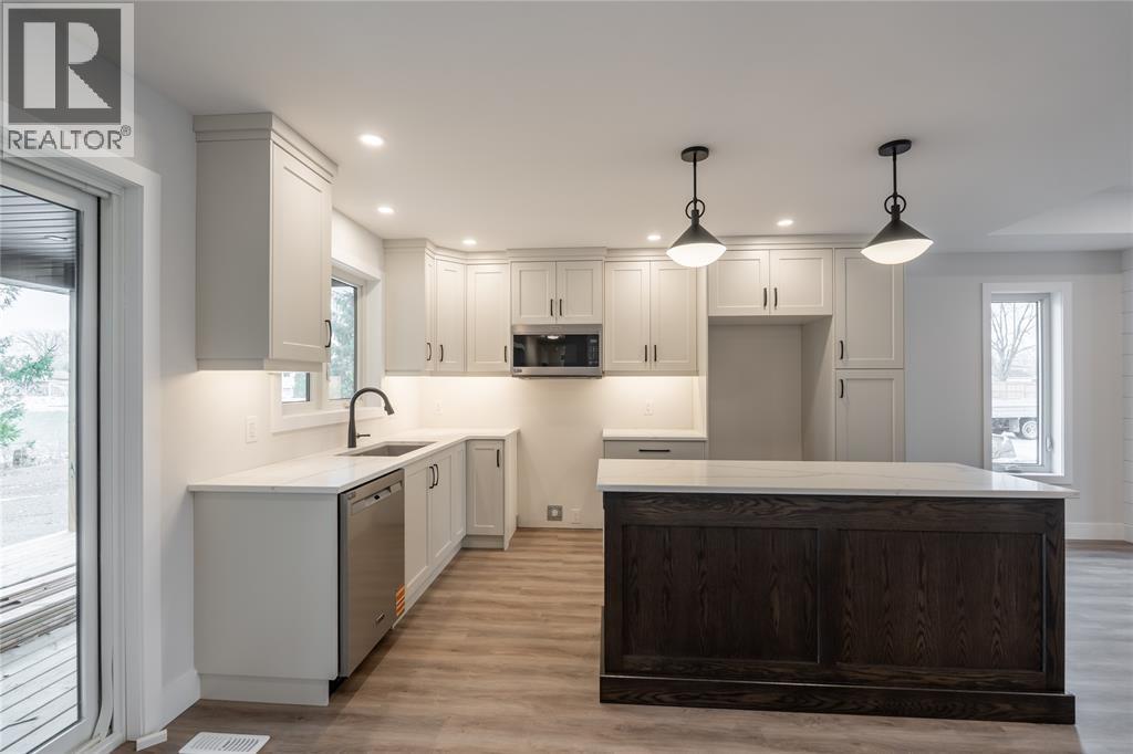 482 Katie Court, Petrolia, Ontario  N0N 1R0 - Photo 10 - 25017629