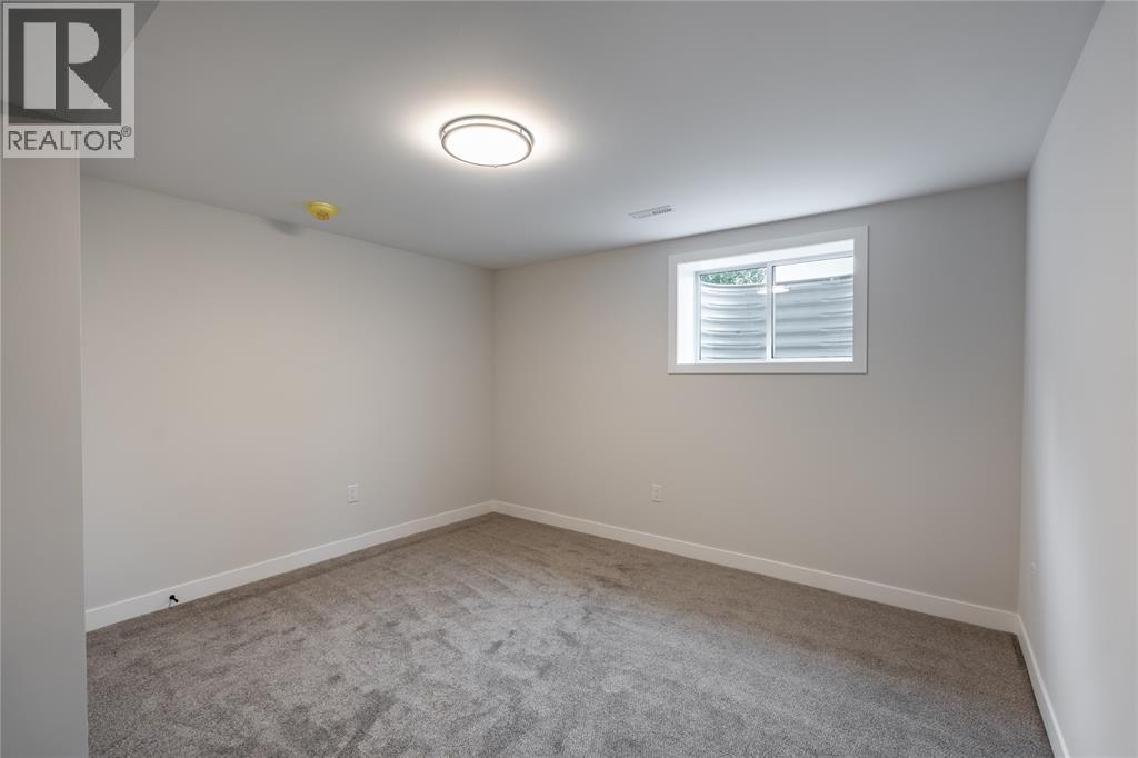 482 Katie Court, Petrolia, Ontario  N0N 1R0 - Photo 27 - 25017629