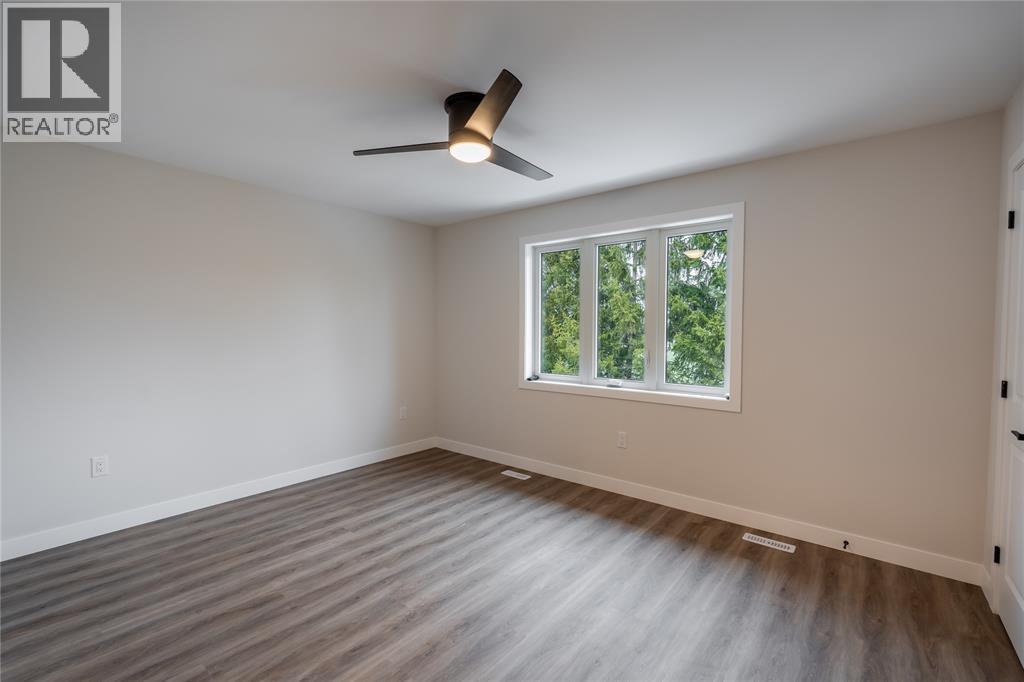 482 Katie Court, Petrolia, Ontario  N0N 1R0 - Photo 13 - 25017629