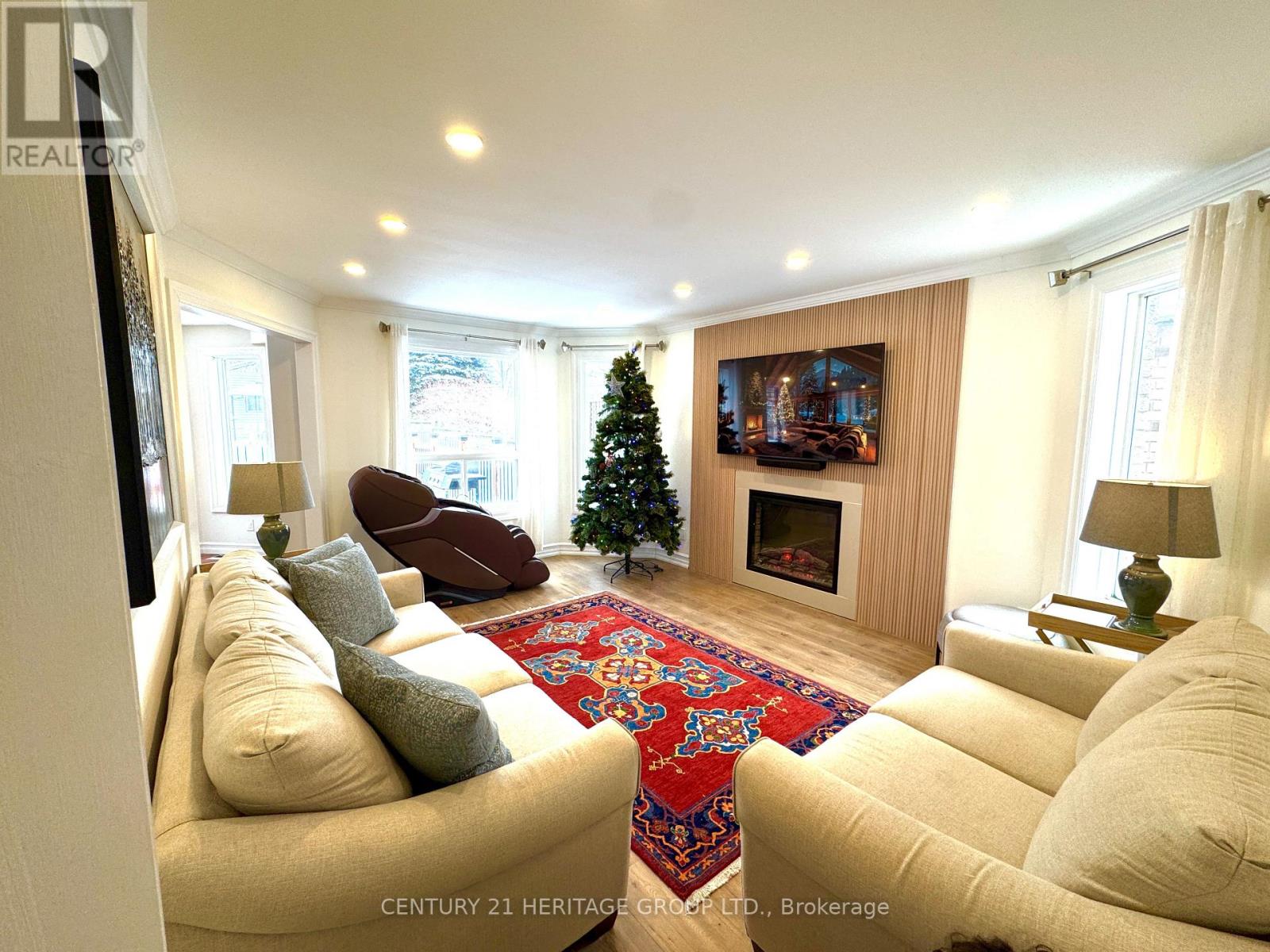 Main & 2nd - 25 Logan Court, Barrie (Holly), Ontario  L4N 8G9 - Photo 18 - S12652072