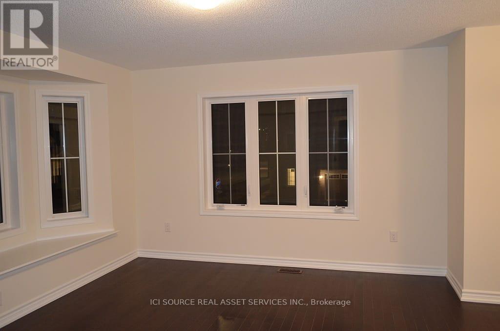 2 Bluegill Crescent, Whitby, Ontario  L1P 0E4 - Photo 15 - E12652176