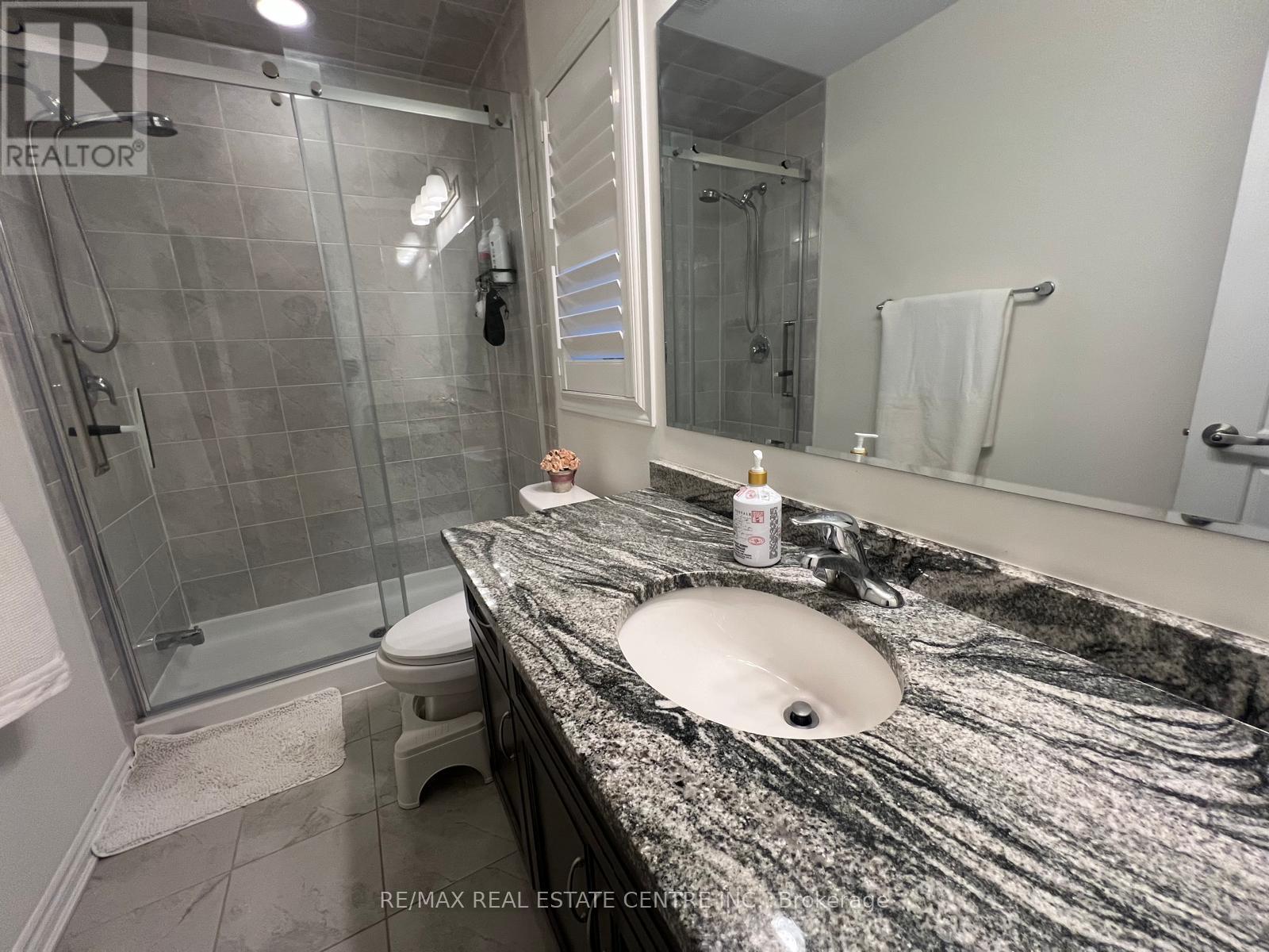 1300 Basswood Crescent, Milton, Ontario  L9T 7E7 - Photo 26 - W12650970