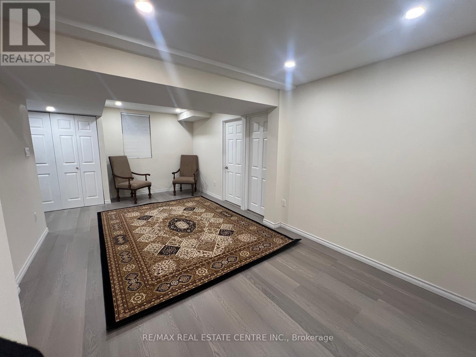 1300 Basswood Crescent, Milton, Ontario  L9T 7E7 - Photo 42 - W12650970