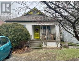 16 IDA STREET, St. Catharines, Ontario