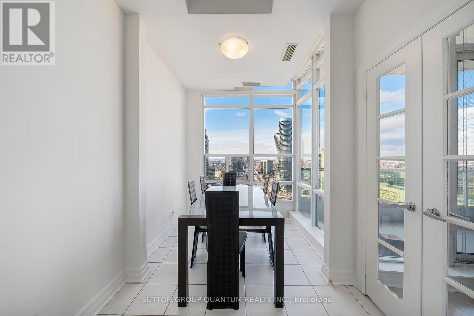 3007 - 1 Elm Drive W, Mississauga, Ontario  L5B 4M1 - Photo 13 - W12652178