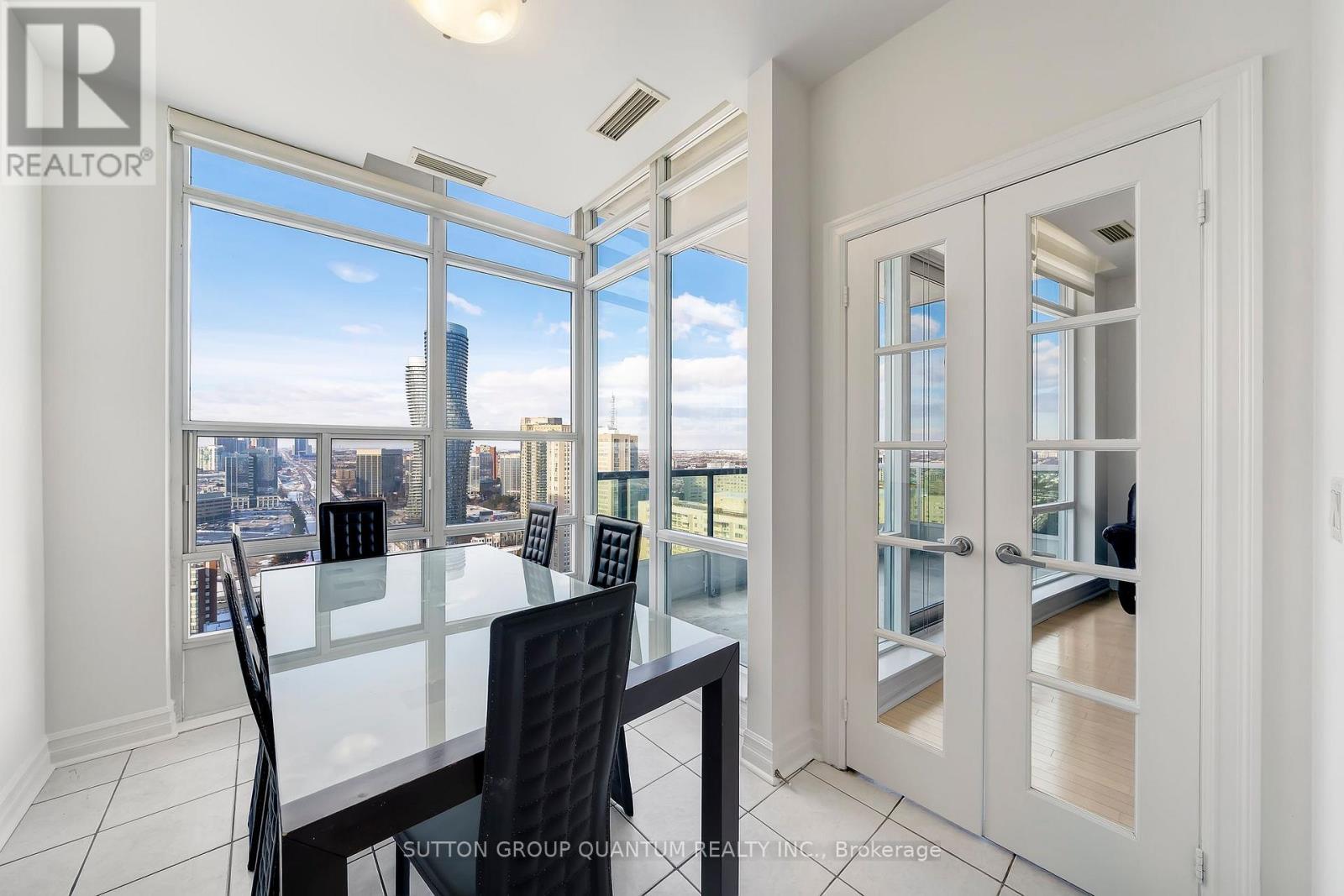 3007 - 1 Elm Drive W, Mississauga, Ontario  L5B 4M1 - Photo 14 - W12652178