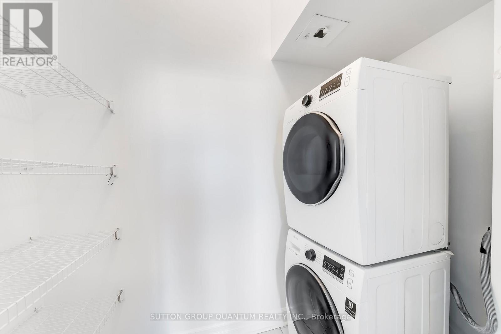 3007 - 1 Elm Drive W, Mississauga, Ontario  L5B 4M1 - Photo 15 - W12652178