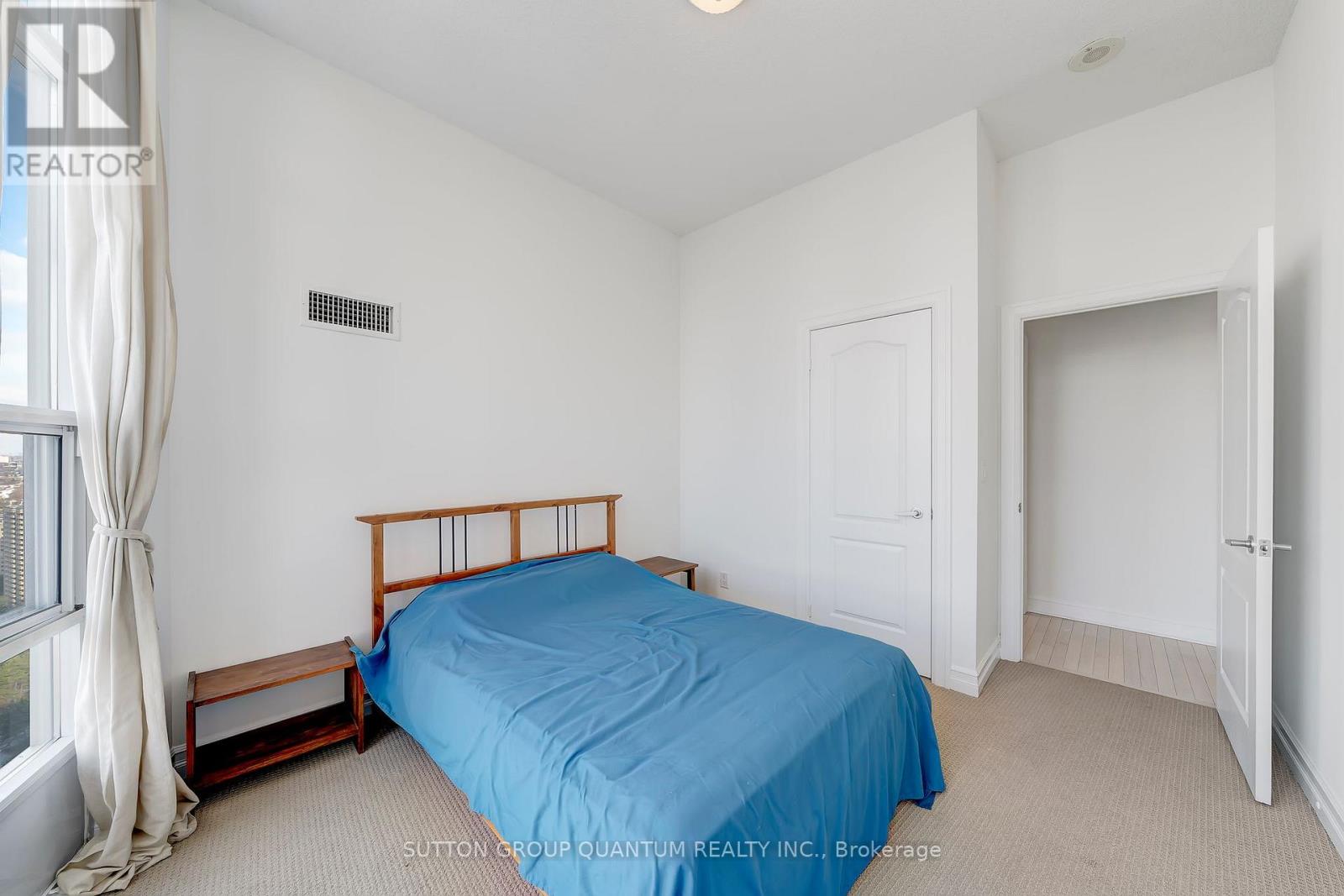 3007 - 1 Elm Drive W, Mississauga, Ontario  L5B 4M1 - Photo 18 - W12652178