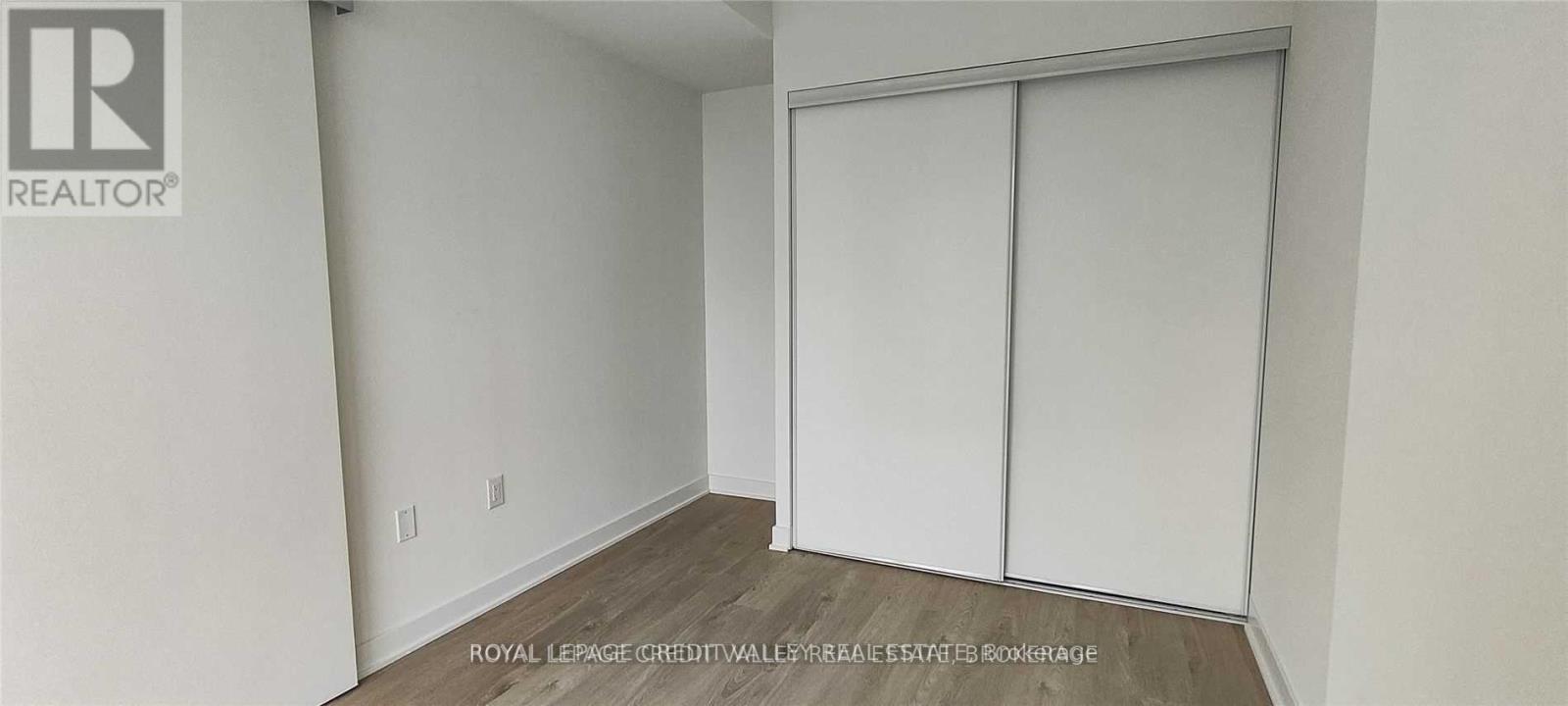 1413 - 3900 Confederation Parkway, Mississauga, Ontario  L5B 0M3 - Photo 11 - W12652182