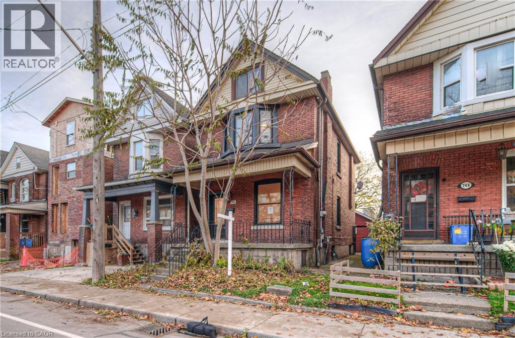 750 E Cannon Street E, Hamilton, Ontario  L8L 2G9 - Photo 2 - 40788855