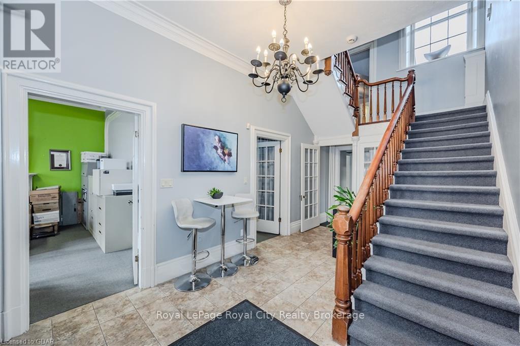 25 Waterloo Avenue, Guelph, Ontario  N1H 3H4 - Photo 11 - X11879720