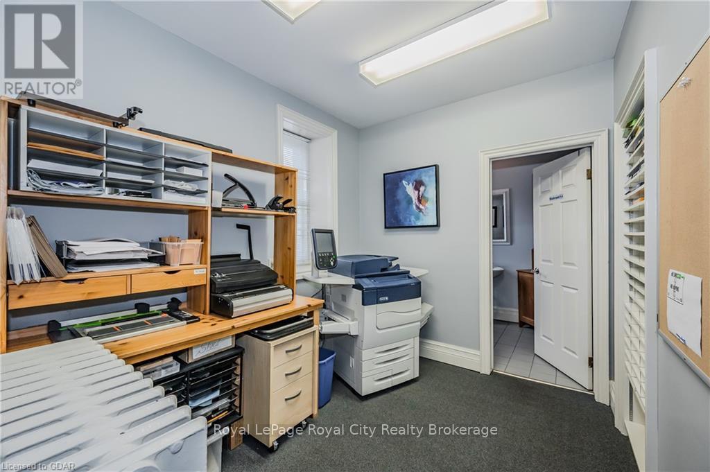 25 Waterloo Avenue, Guelph, Ontario  N1H 3H4 - Photo 20 - X11879720