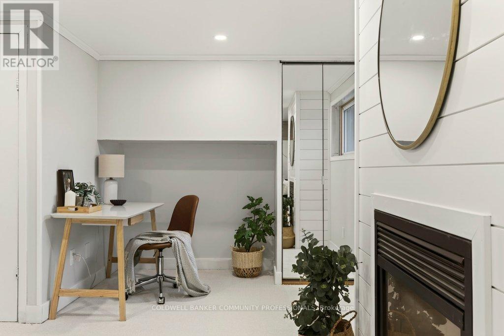 16 Old Oxford Road, St. Catharines, Ontario  L2M 2J9 - Photo 34 - X12652198