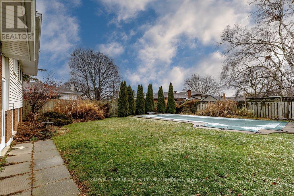 16 Old Oxford Road, St. Catharines, Ontario  L2M 2J9 - Photo 41 - X12652198