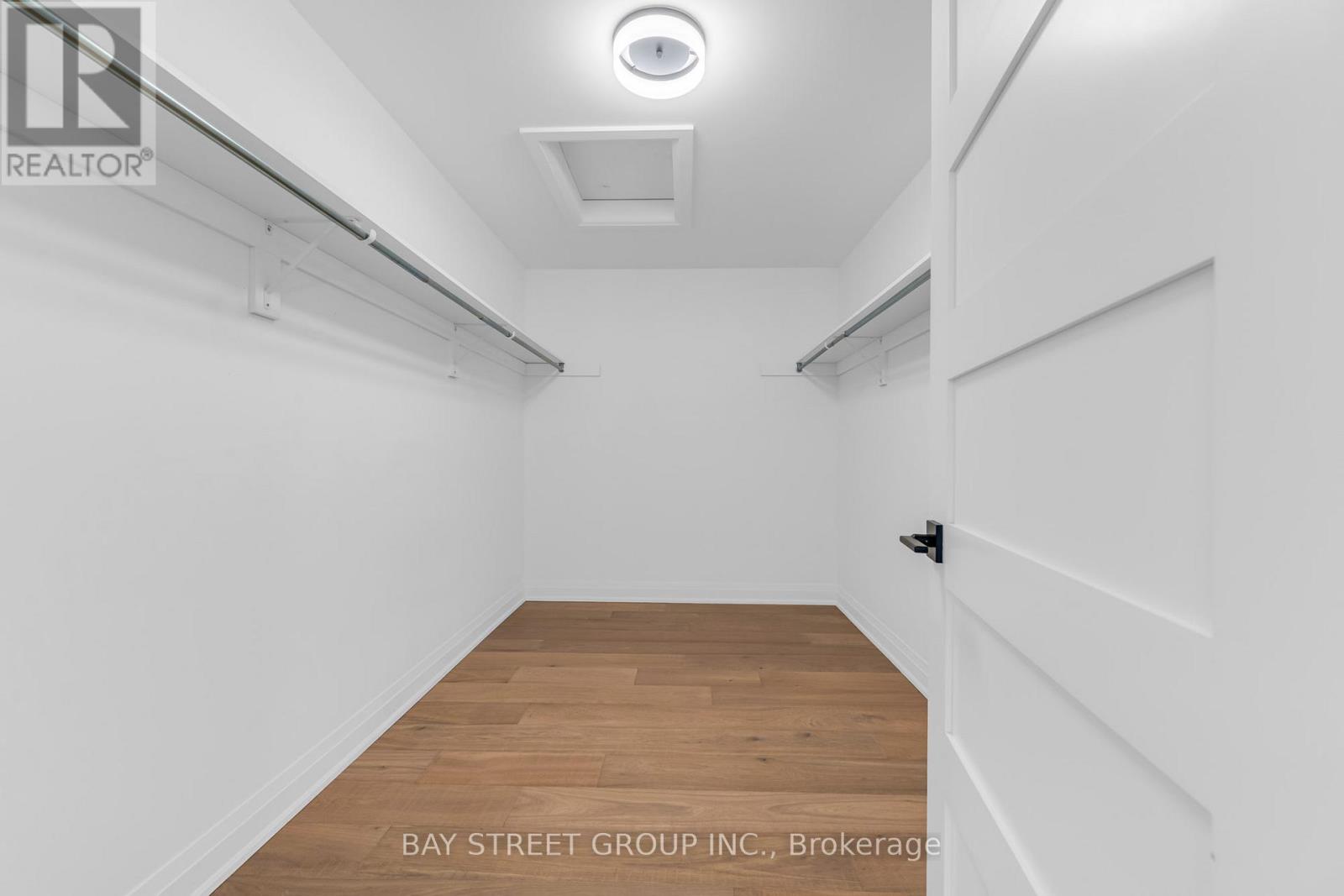 402 Aqueduct Street, Welland, Ontario  L3C 1E1 - Photo 27 - X12652202