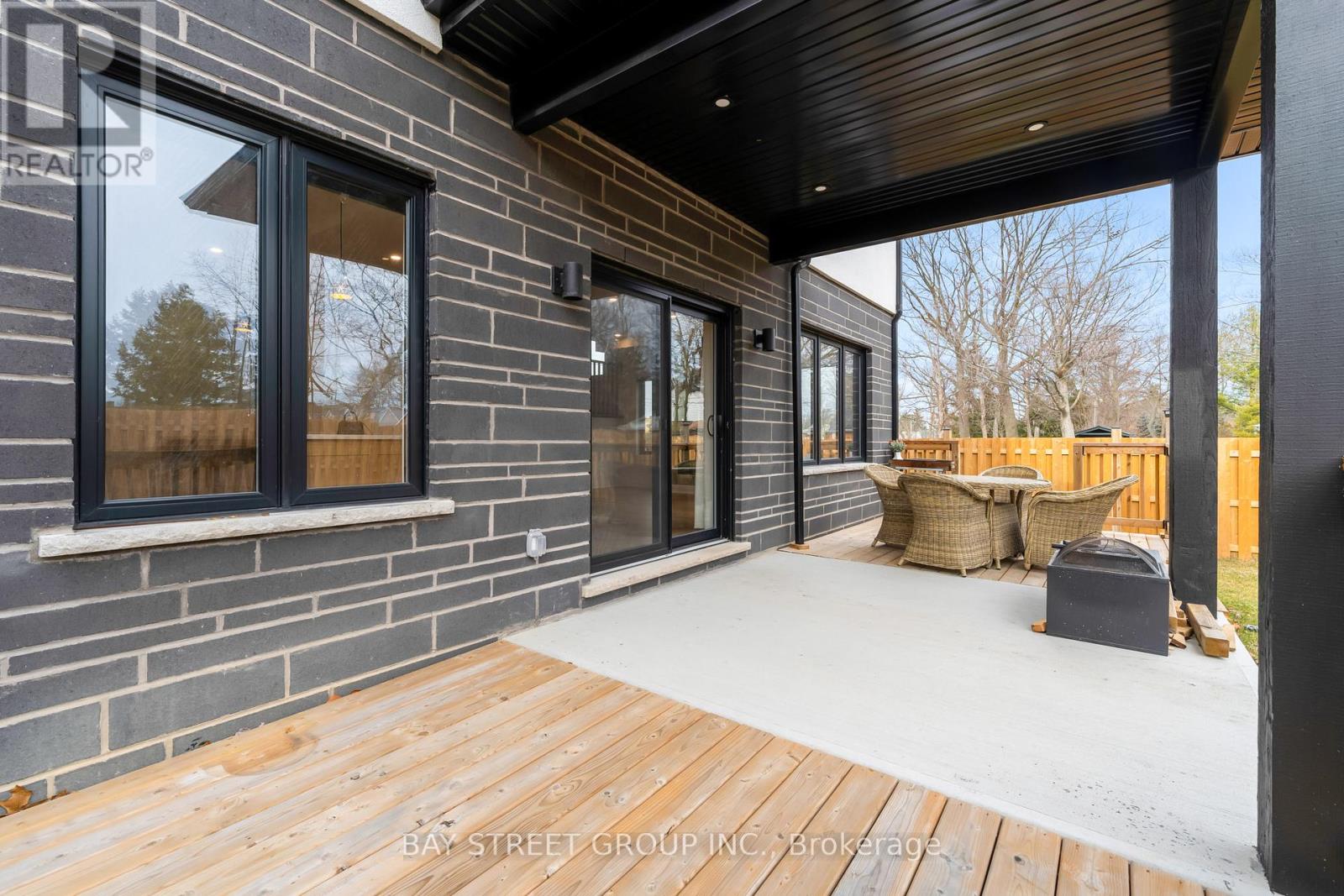 402 Aqueduct Street, Welland, Ontario  L3C 1E1 - Photo 45 - X12652202