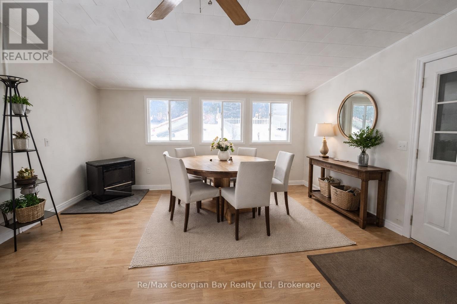 8 Mill Street, Severn, Ontario  L0K 1E0 - Photo 10 - S12652240