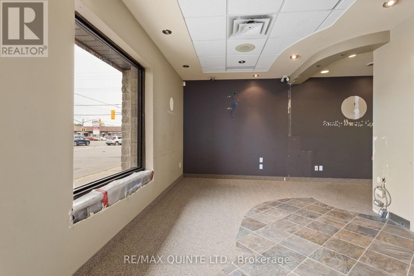 B - 66 Dundas Street E, Belleville, Ontario  K8N 1C1 - Photo 13 - X12652234