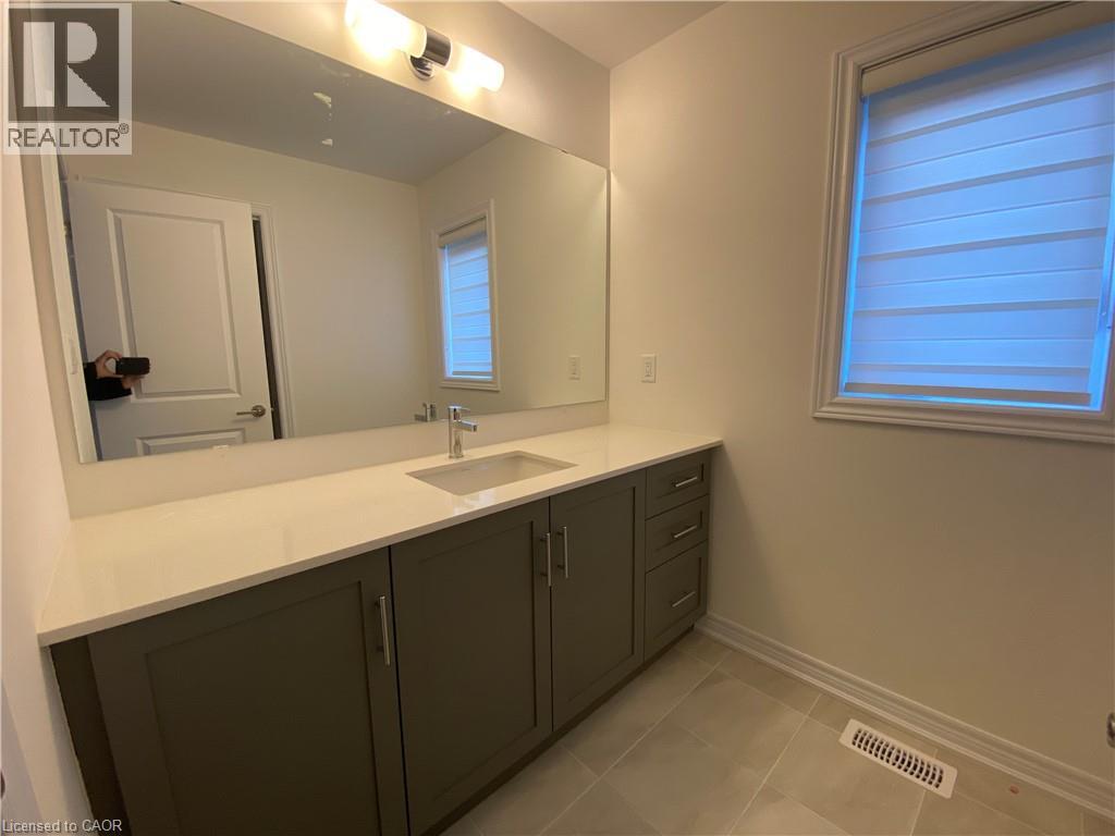 15 Vinifera Drive, Grimsby, Ontario  L3M 0L2 - Photo 18 - 40794793