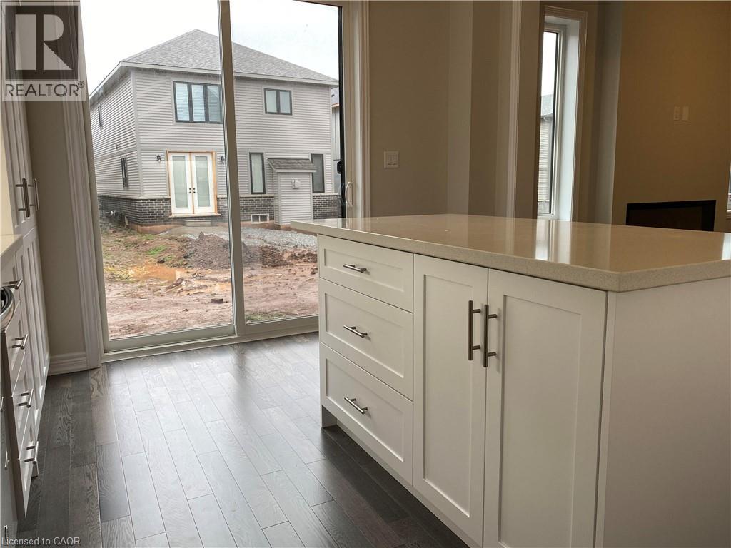 15 Vinifera Drive, Grimsby, Ontario  L3M 0L2 - Photo 8 - 40794793