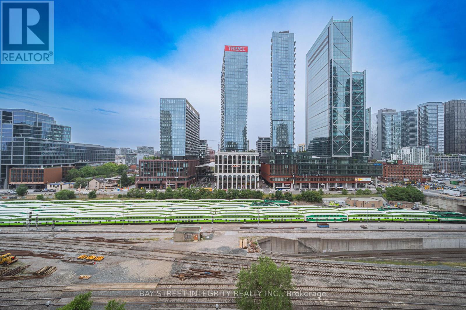1103 - 25 Capreol Court, Toronto, Ontario  M5V 3Z7 - Photo 26 - C12652208