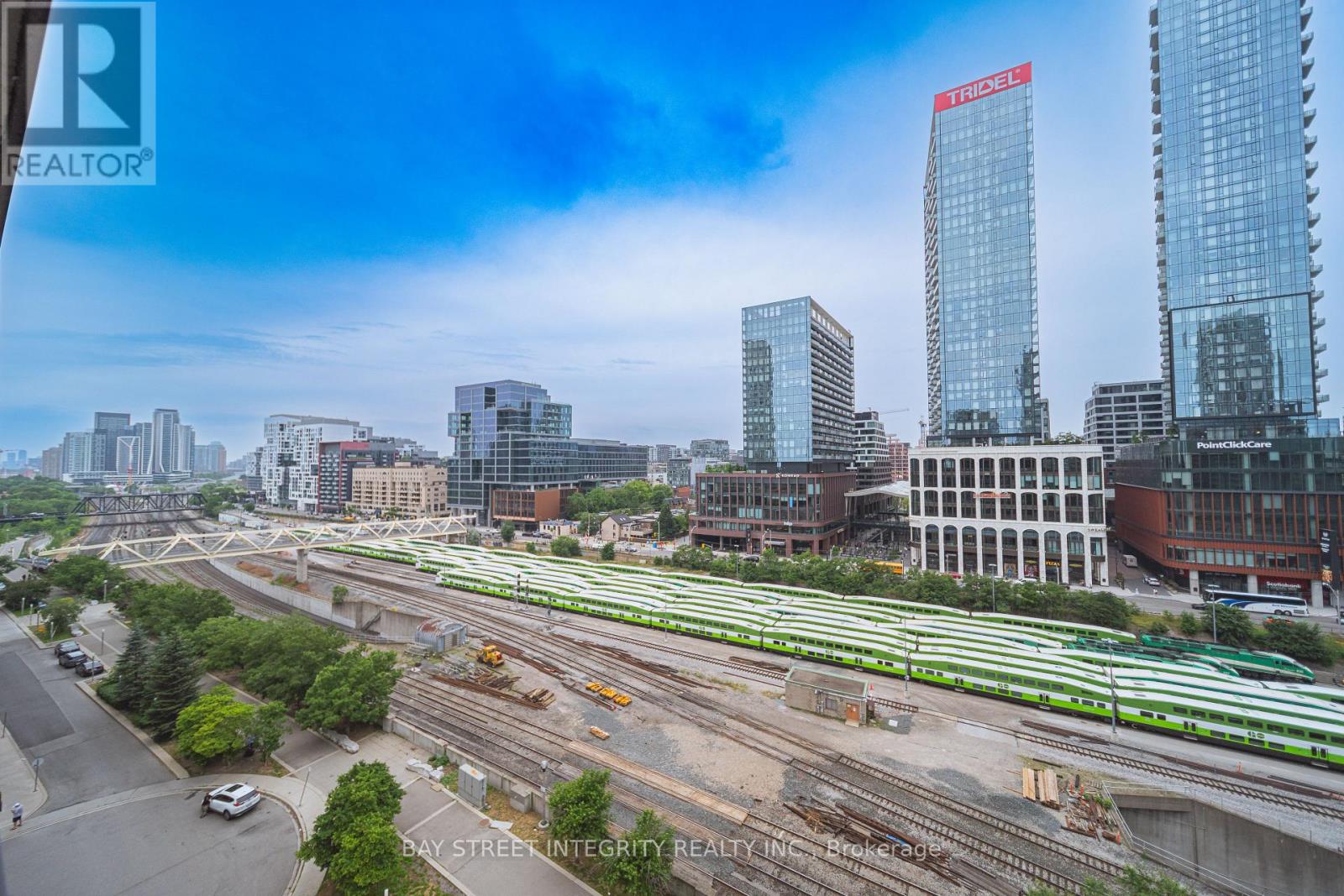 1103 - 25 Capreol Court, Toronto, Ontario  M5V 3Z7 - Photo 27 - C12652208