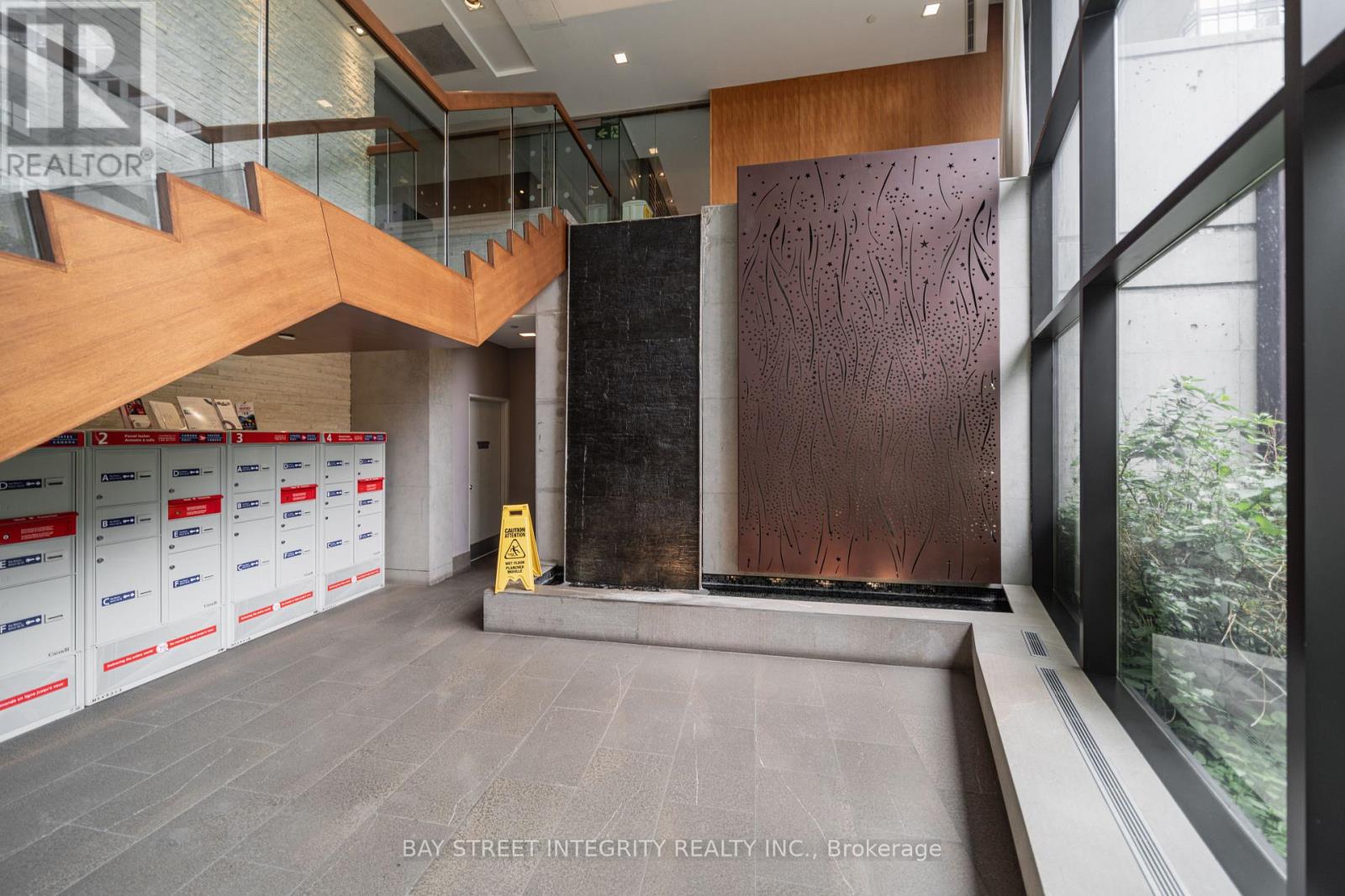 1103 - 25 Capreol Court, Toronto, Ontario  M5V 3Z7 - Photo 4 - C12652208