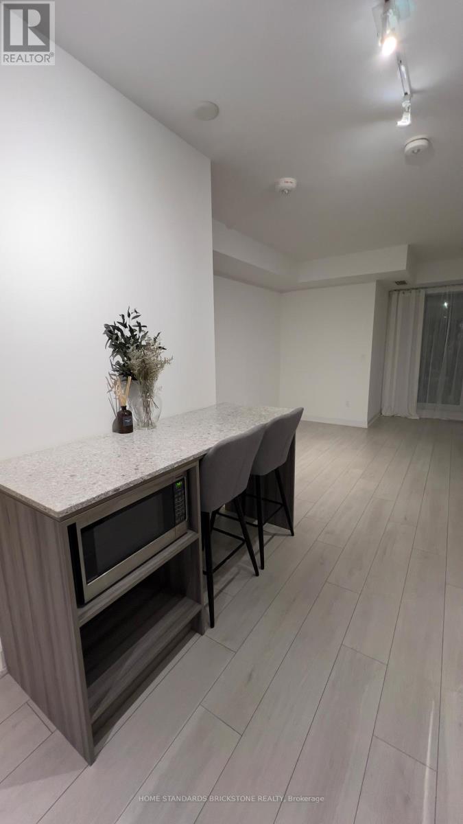 437 - 31 Tippett Road, Toronto, Ontario  M3H 0C8 - Photo 4 - C12652222