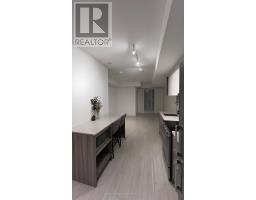 437 - 31 TIPPETT ROAD, Toronto, Ontario