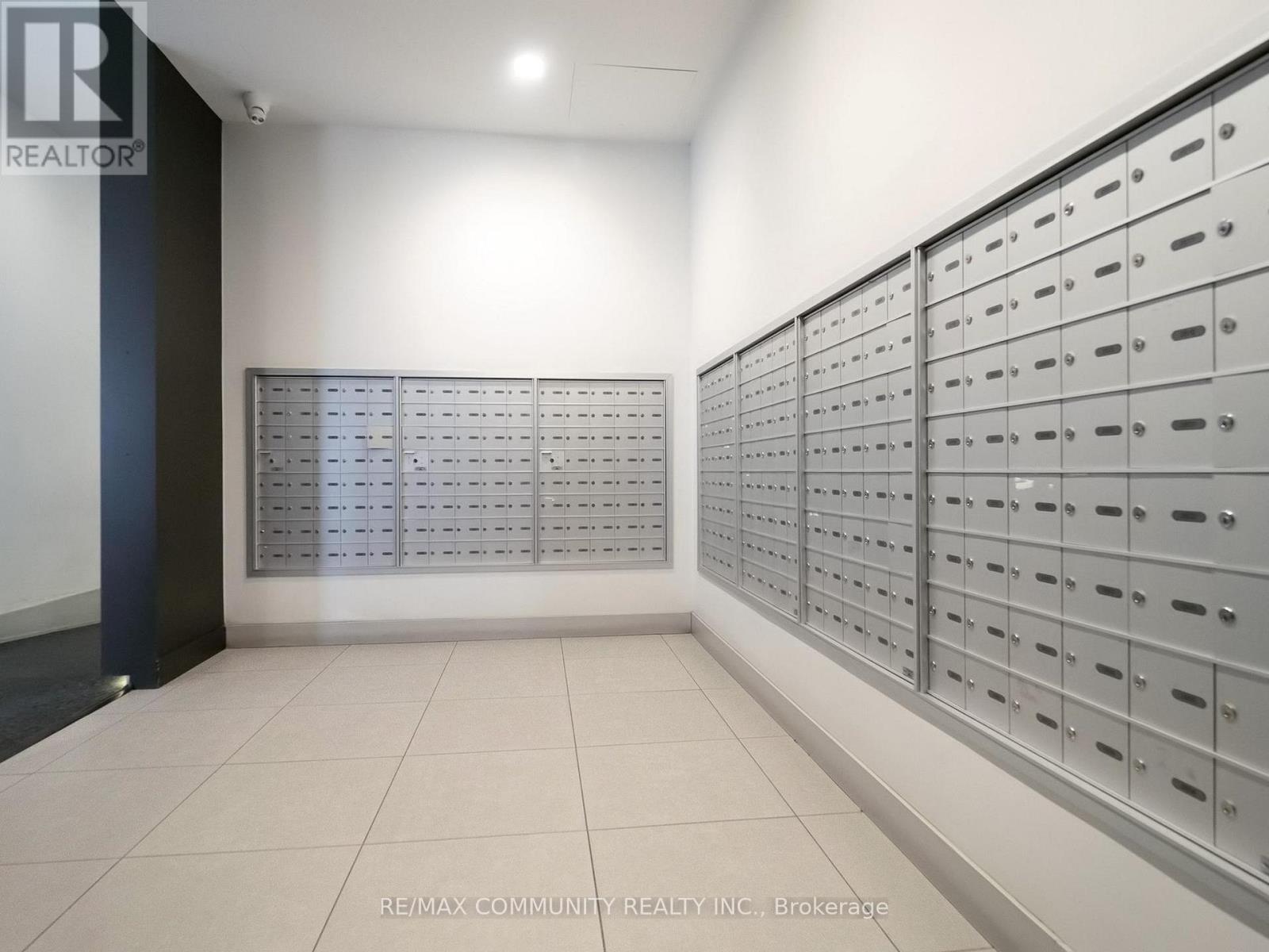 2210 - 85 Queens Wharf Road, Toronto, Ontario  M5V 0J9 - Photo 26 - C12652254