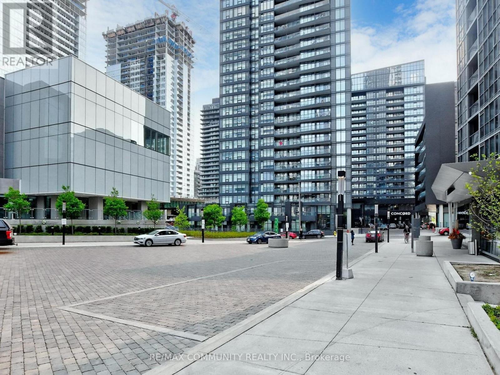 2210 - 85 Queens Wharf Road, Toronto, Ontario  M5V 0J9 - Photo 35 - C12652254