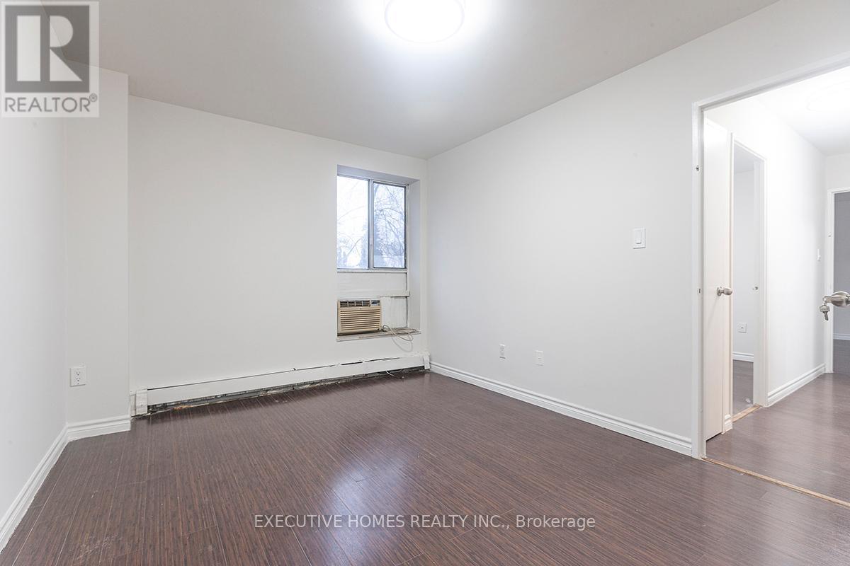 1690 Victoria Park Avenue, Toronto, Ontario  M1R 1R1 - Photo 12 - C12652272