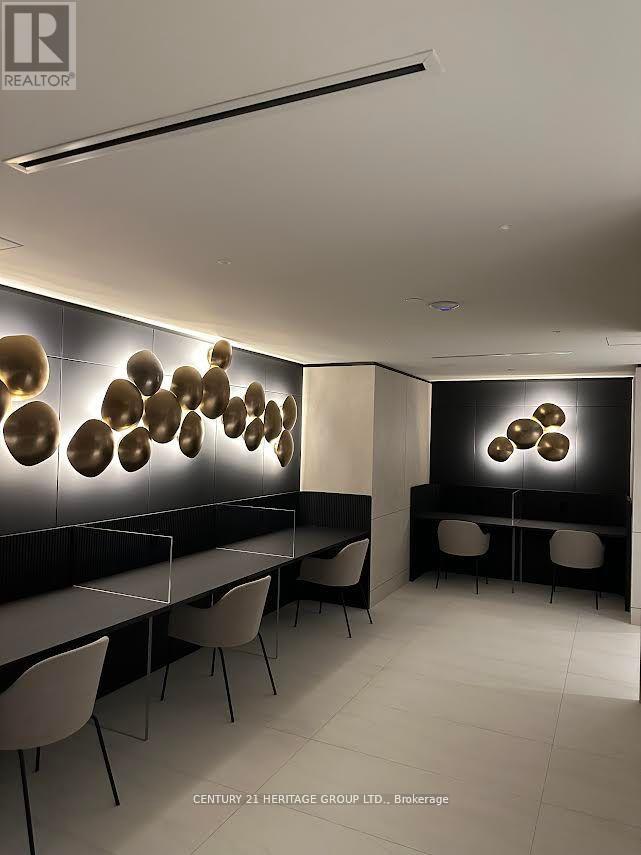 2706a - 30 Upper Mall Way, Vaughan, Ontario  L4J 0L7 - Photo 16 - N12652232