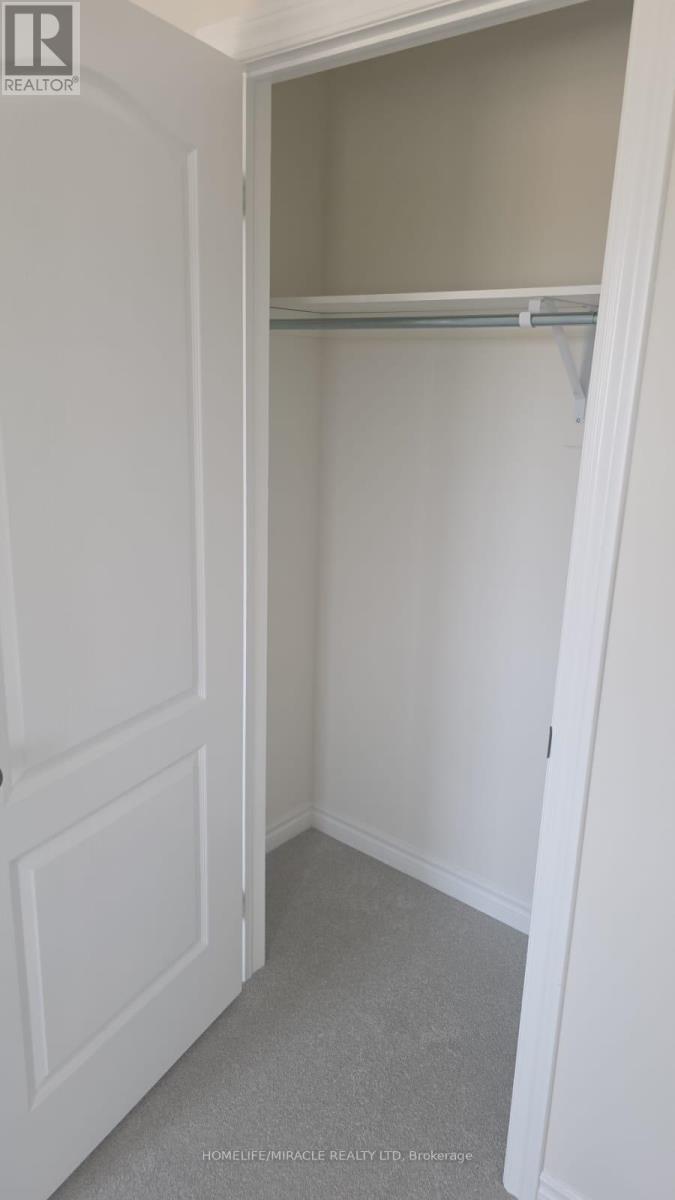 33 Fenn Crescent, New Tecumseth, Ontario  L9R 0X3 - Photo 8 - N12652246