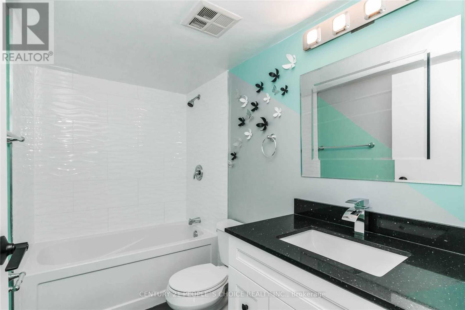 1605 - 3 Rowntree Road, Toronto, Ontario  M9V 5G8 - Photo 6 - W12652210