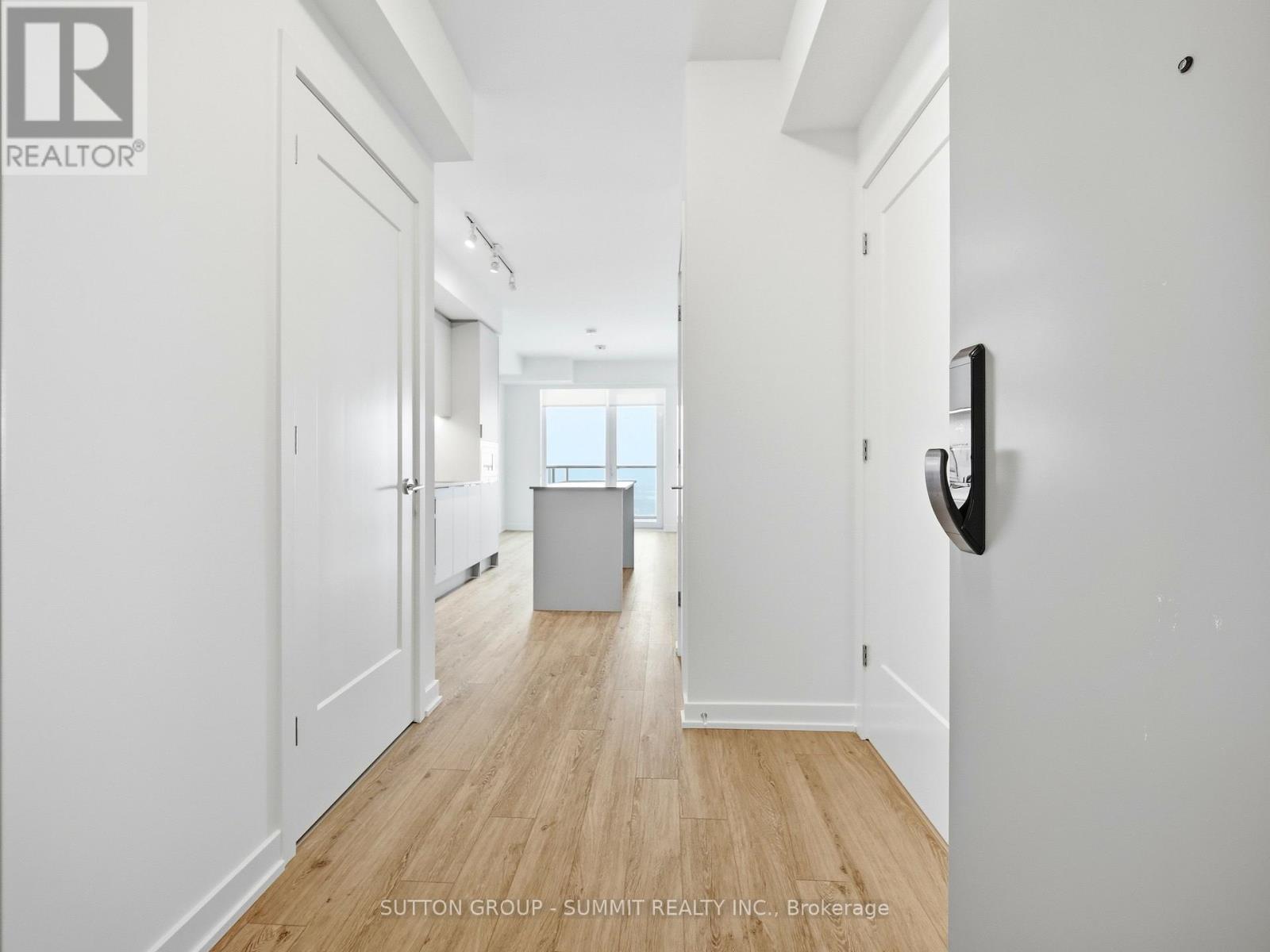 1306 - 3071 Trafalgar Road, Oakville, Ontario  L6H 8C6 - Photo 6 - W12652212