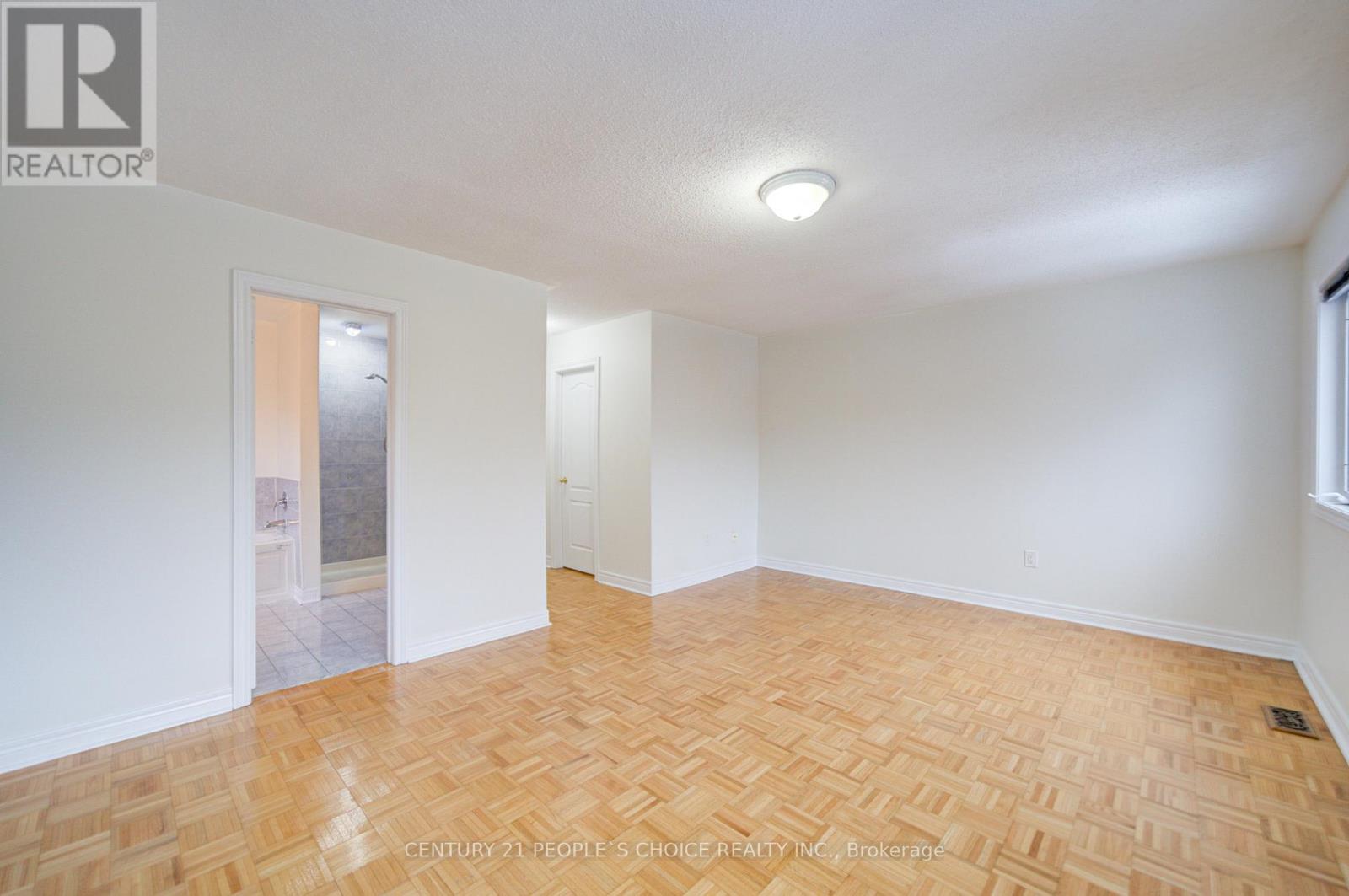 769 Fable Crescent, Mississauga, Ontario  L5W 1S1 - Photo 24 - W12652220