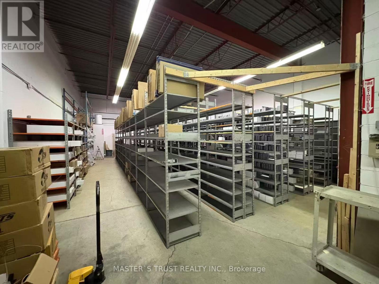 #2 - 2283 Argentia Road, Mississauga, Ontario  L5N 5Z2 - Photo 5 - W12652262