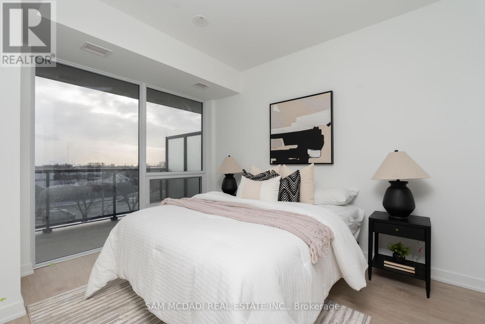 606 - 1035 Southdown Road, Mississauga, Ontario  L5J 0A2 - Photo 13 - W12652264