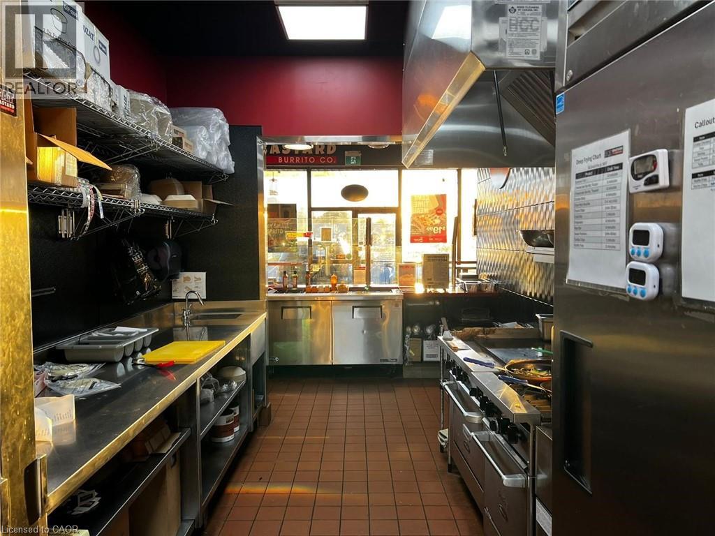 190 King George Road Unit# 3, Brantford, Ontario  N3R 5L3 - Photo 16 - 40731309