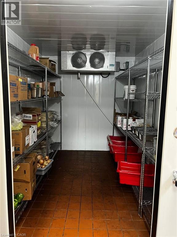 190 King George Road Unit# 3, Brantford, Ontario  N3R 5L3 - Photo 14 - 40731309